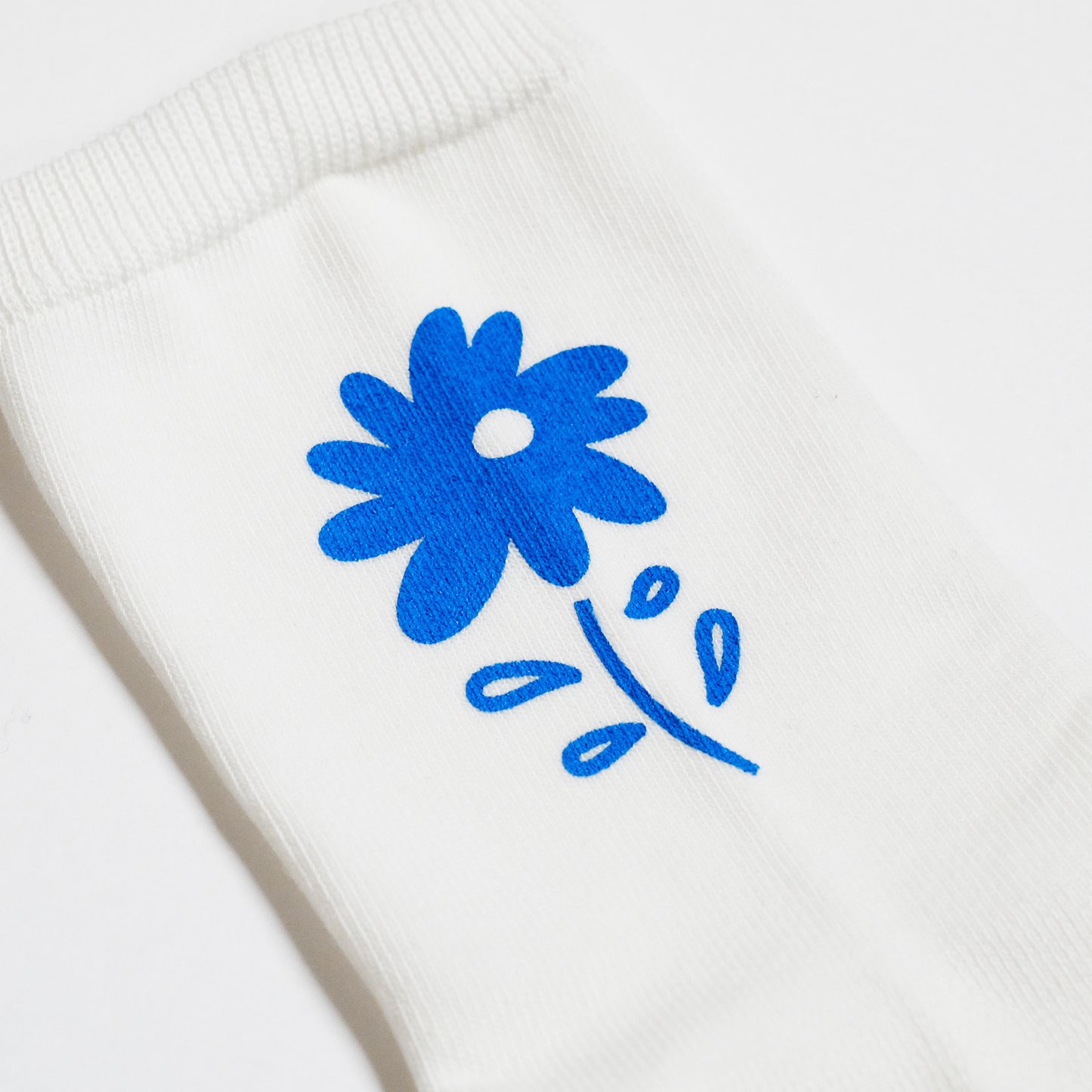 どの組み合わせでも履ける4枚セットの靴下 "カラフル"